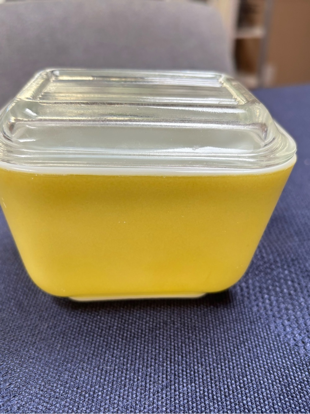 Vintage Pyrex Yellow refrigerator dish 501